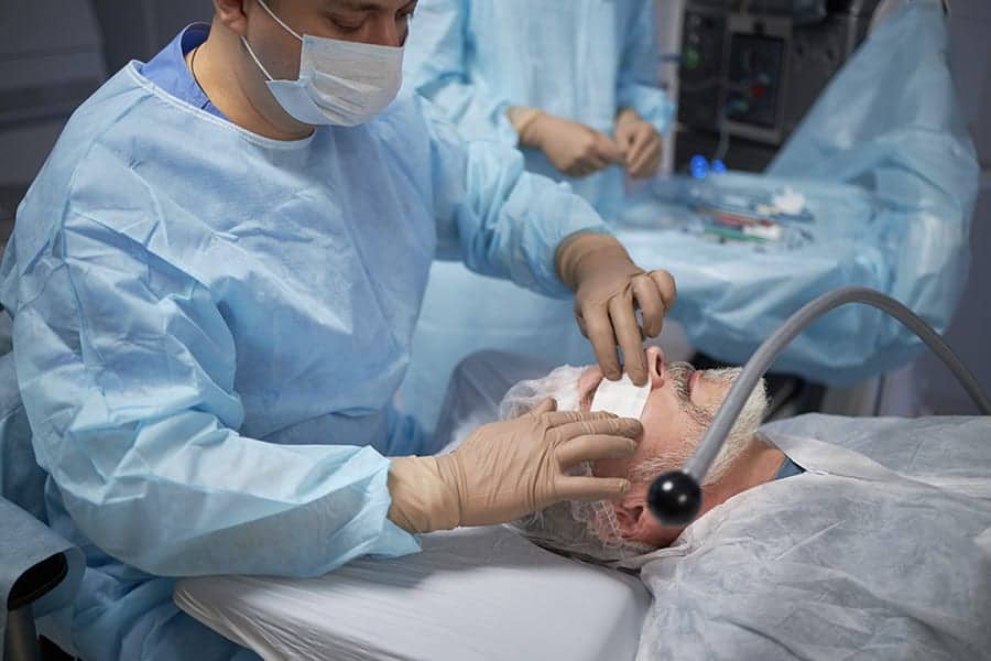 operation cataracte deroulement etapes ophtalmologue dr pierre maxime leveque ophtalmo 95 val d oise