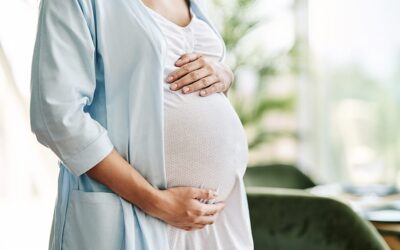 J’ai un désir de grossesse : faut-il attendre avant une chirurgie réfractive ?